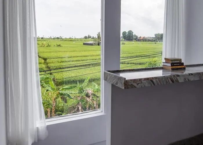 Seseh Townhouse - Elegant 2 Bedroom Amongst Ricefields Ferienhaus Cemagi