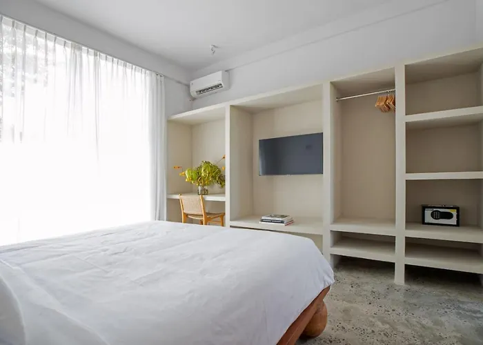 Seseh Townhouse - Elegant 2 Bedroom Amongst Ricefields *